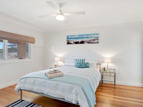 Sienna By The Sea - Spacious Coastal Getaway - Broome Tourism 3