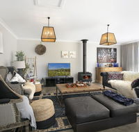 Silky Oak Villa - spacious  beautifully decorated - Broome Tourism