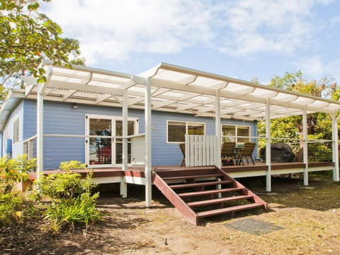 Silvermere Cottage - A Cosy Family Getaway - Broome Tourism 3