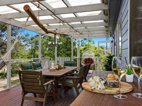 Silvermere Cottage - A Cosy Family Getaway - Broome Tourism 0