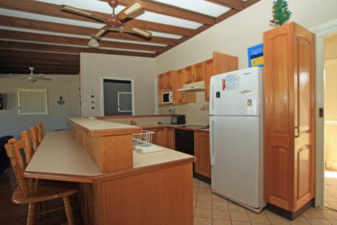 Silversands Beach House - Broome Tourism 3