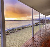Smart Beach House  Pelican Point - Broome Tourism