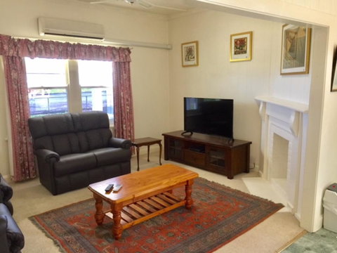 Smith Street Cottage Naracoorte - Broome Tourism 2