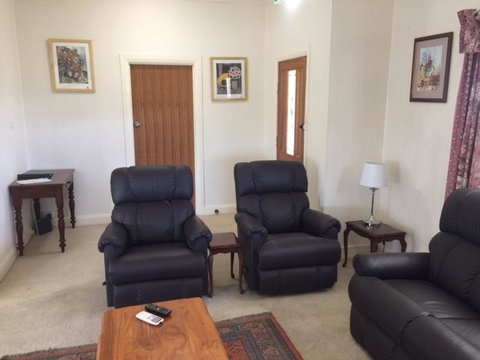 Smith Street Cottage Naracoorte - Broome Tourism 3
