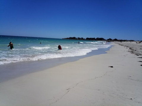 Sorrento Beach Bed & Breakfast - Broome Tourism 2