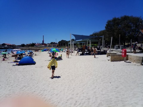 Sorrento Beach Bed & Breakfast - Broome Tourism 3