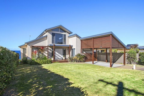 South Pacific Crescent 75, Ulladulla - Broome Tourism 2