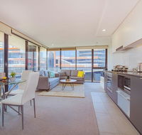 Spacious Docklands 2 Bedroom 2 Bathroom Apartment - Broome Tourism