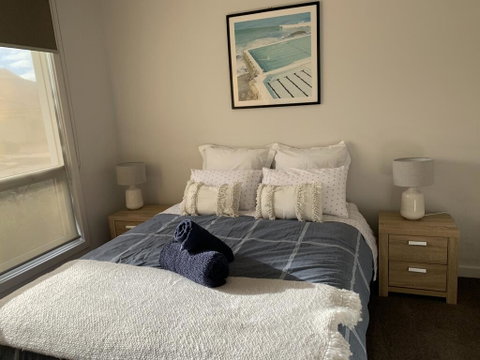 Spacious Rooms Home-Stay With Free Wifi - Broome Tourism 3