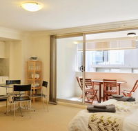 Spacious Studio by the Beach in Manly - Broome Tourism