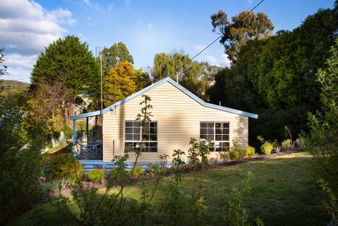 Springview Cottage - Broome Tourism 3