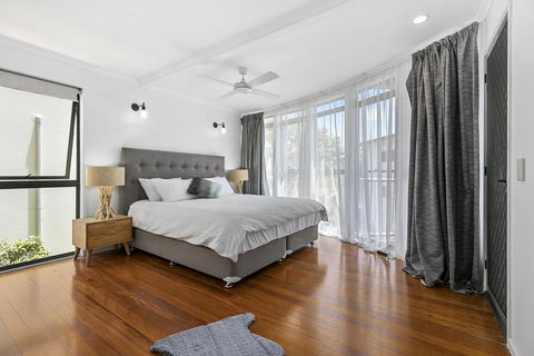 Stunning Beach Front Villa At Castaway Cove - Broome Tourism 2