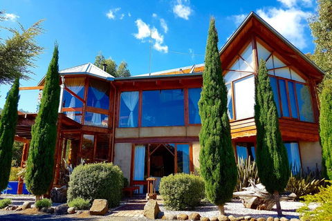 STUNNING HOME WITH AMAZING VIEWS - Just 20 Mins To The City And Only 10 To MONA! - Broome Tourism 3