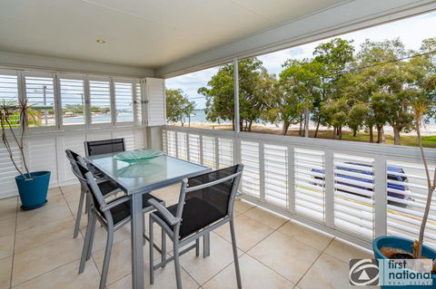 Stunning Waterfront Home With Pool - Sylvan Beach Esp, Bellara - Broome Tourism 1