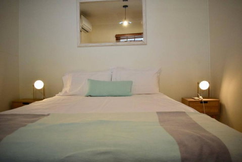 Stylish Cute Cottage In McMahons Point - Broome Tourism 2