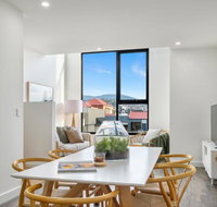 Stylish Townhouse - Broome Tourism