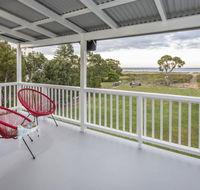 Sugar Shack - Character Family Home Right on the Ocean - Broome Tourism
