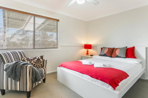 Sunflower Cottage - Broome Tourism 3