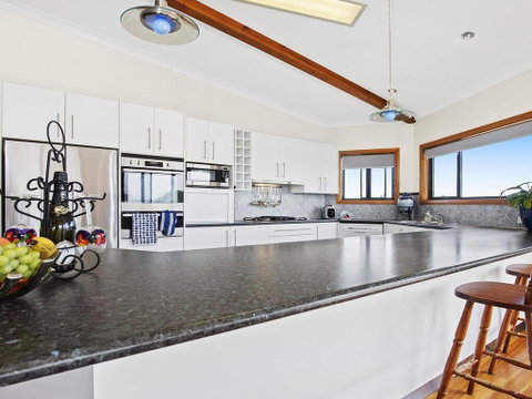 SunRay On Orama - Spacious With Great Views - Broome Tourism 1