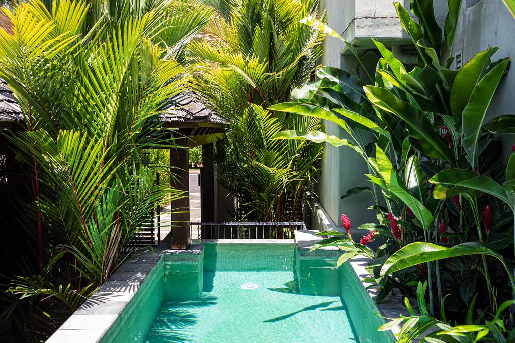Port Douglas QLD Broome Tourism