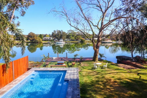 Sunset Lodge - Broome Tourism 0