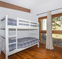 Surfers Ave 17 Narrawallee - Broome Tourism