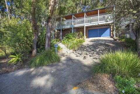 Surfers Ave 17 Narrawallee - Broome Tourism 1