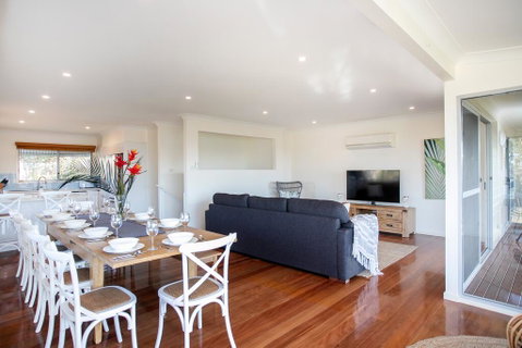 Surfers Beach House - Broome Tourism 2