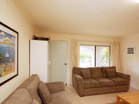Surfsea - Villa Manyana 32 - Broome Tourism 3