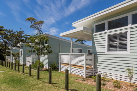Surfside Cudmirrah Beach - Broome Tourism 2