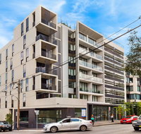Surry Hills Modern Furnished Self-Contained Apartment ELZ - Broome Tourism