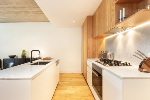 Surry Hills Self-contained 1 Bedroom Apartment (6 BRK) - Broome Tourism 2