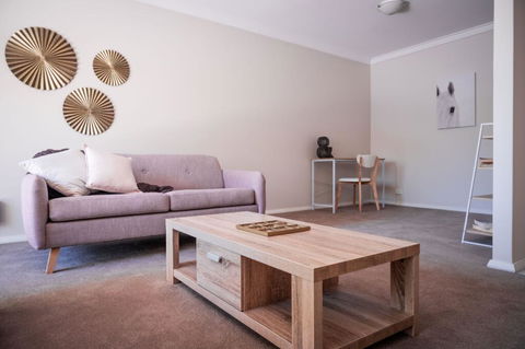 SWAN RIVER STAY, PERTH, WIFI, NETFLIX, APPLECROSS, FREO - Broome Tourism 1