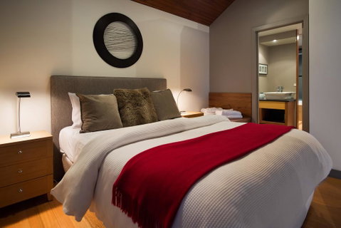 Swiss Mt Villa 5 Balneo - Broome Tourism 2