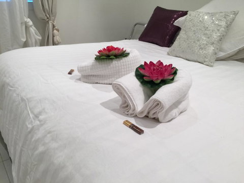 Sydney Executive Garden Apartments - Broome Tourism 3
