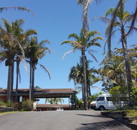 Tabourie Lake Motor Inn - Broome Tourism
