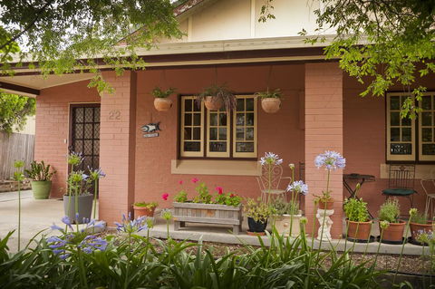 Taree Apartment - Broome Tourism 1