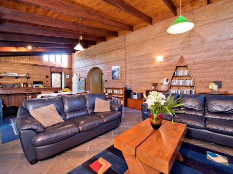 Tea Tree - Broome Tourism 0