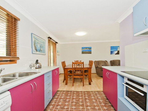 Tea Tree Cottage - Great Yard For Pets And Kids - Broome Tourism 1