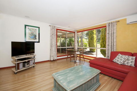 Tennessee Hill Cottage - Broome Tourism 3