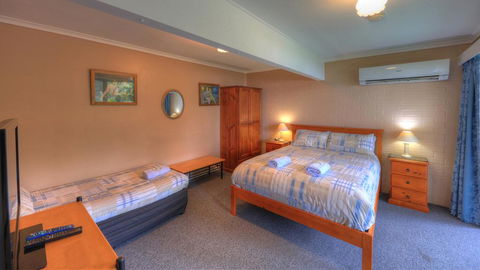 The 2C's Bed & Breakfast - Broome Tourism 0