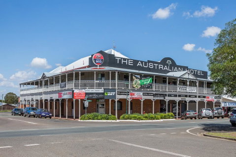 The Australian Hotel Murgon - Broome Tourism 0