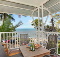 The Beach Shack 3BR Waterfront Resort Own WIFI - Broome Tourism