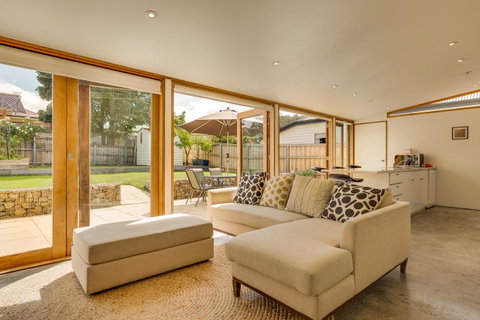 Brampton Cottage - Broome Tourism 17