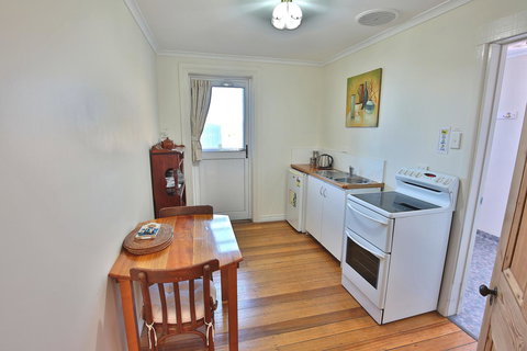 Stamps Of Stanley - Broome Tourism 17