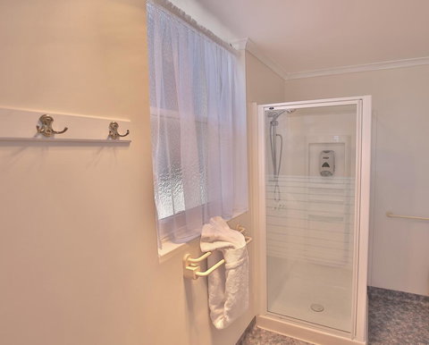 Stamps Of Stanley - Broome Tourism 21