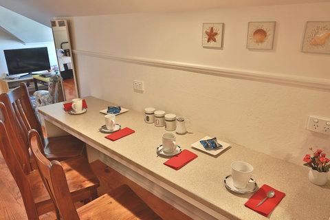 Stamps Of Stanley - Broome Tourism 2