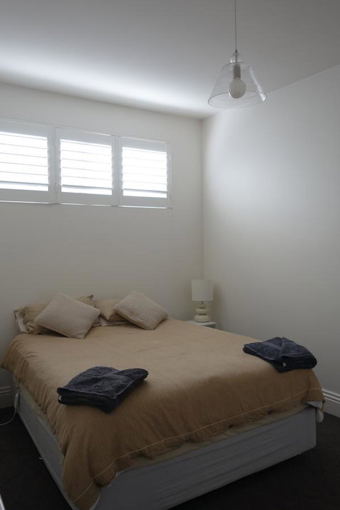 Patersonia Cottage - Broome Tourism 5