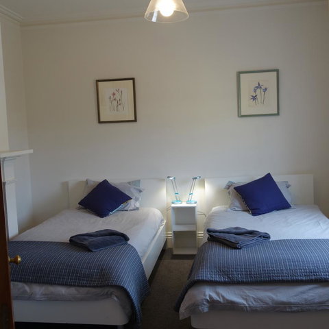 Patersonia Cottage - Broome Tourism 8