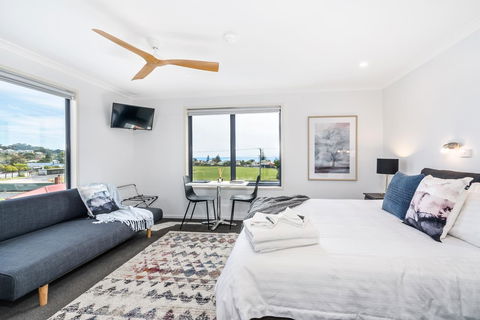 Madsen Retreat - Broome Tourism 25